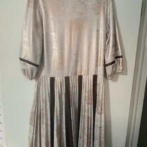 KNEE LENGTH SHINY ROSE PINK AND WHITE DRESS SIZE 20